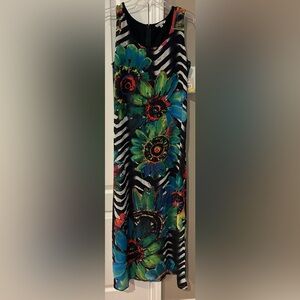 John Mark Medium Black White Green Blue Flowered Resort Beach Cruise Dress NWT